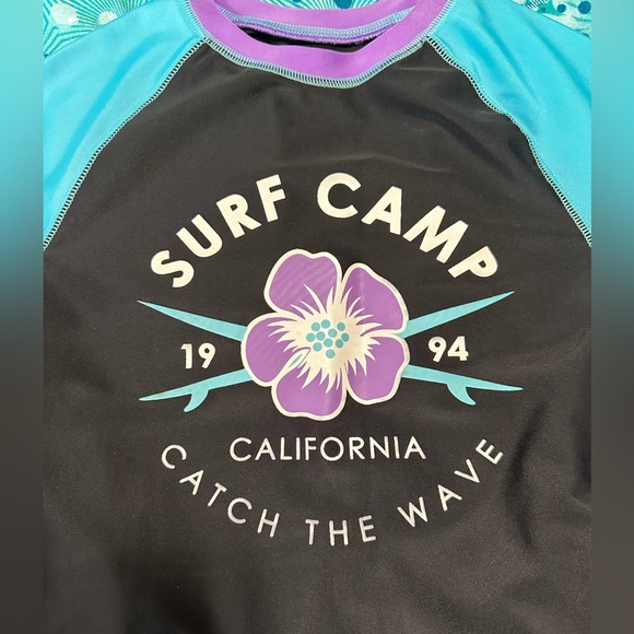 Youth ‘Surf Camp’ Swim Shirt - Picture 5 of 6